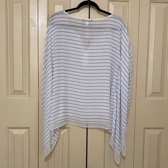 ⚓️WHBM Poncho Style Blouse - Picture 3 of 5